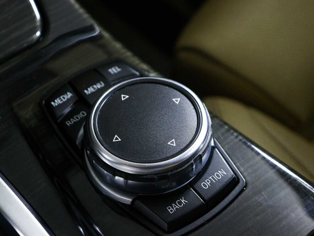 BMW 5 серии 2016 года с пробегом. Фото: #21