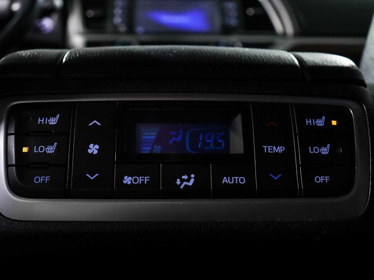 Toyota Highlander 2013 года с пробегом. Фото: #16