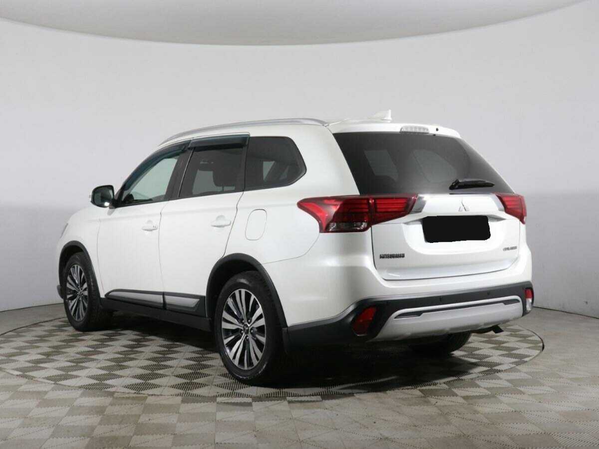 Mitsubishi Outlander 2019 года с пробегом. Фото: #6