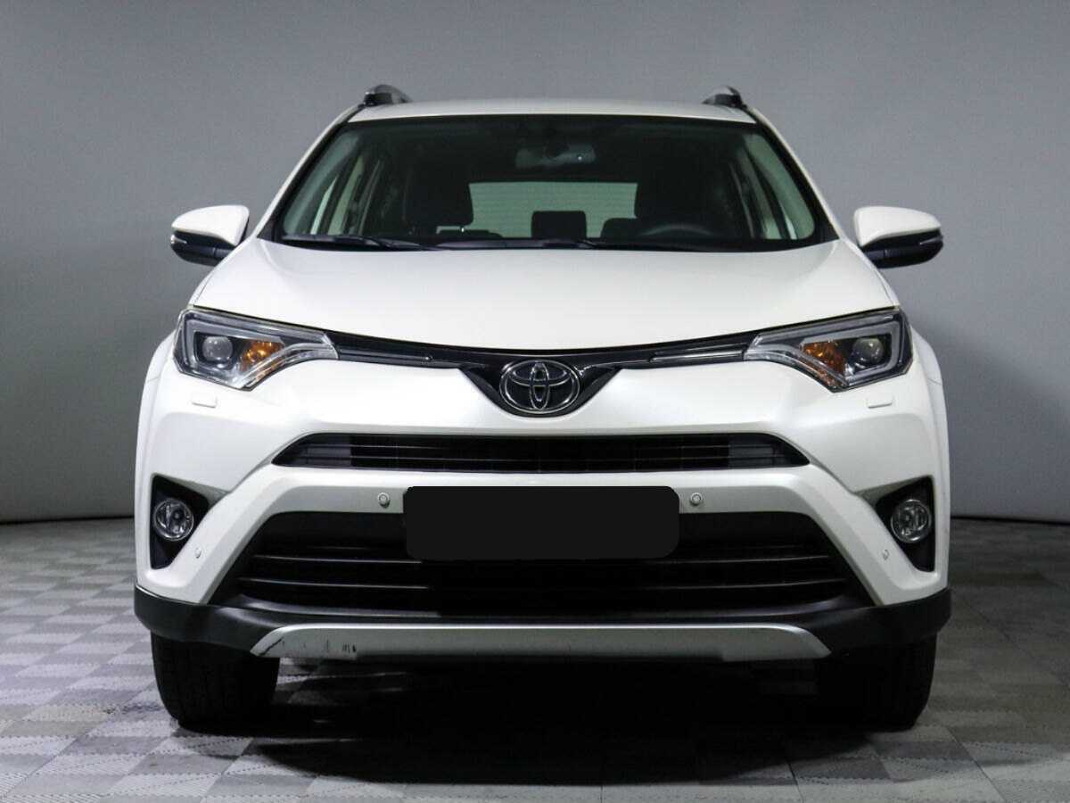 Toyota RAV4 2015 года с пробегом. Фото: #2