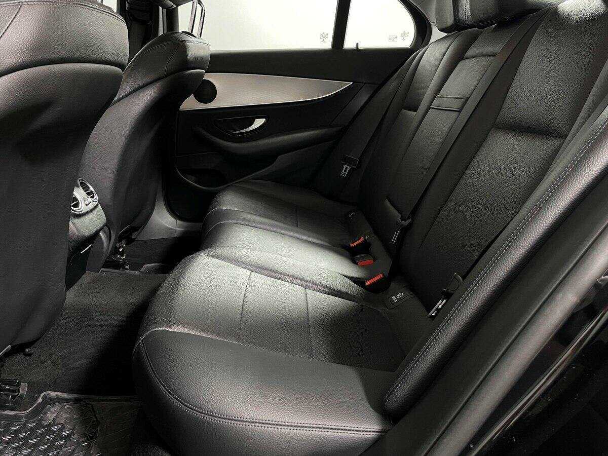 Mercedes-Benz E-Класс 2016 года с пробегом. Фото: #8