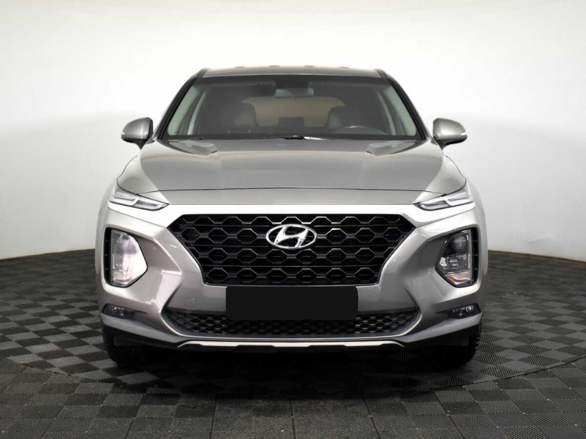 Hyundai Santa Fe 2019 года с пробегом. Фото: #1