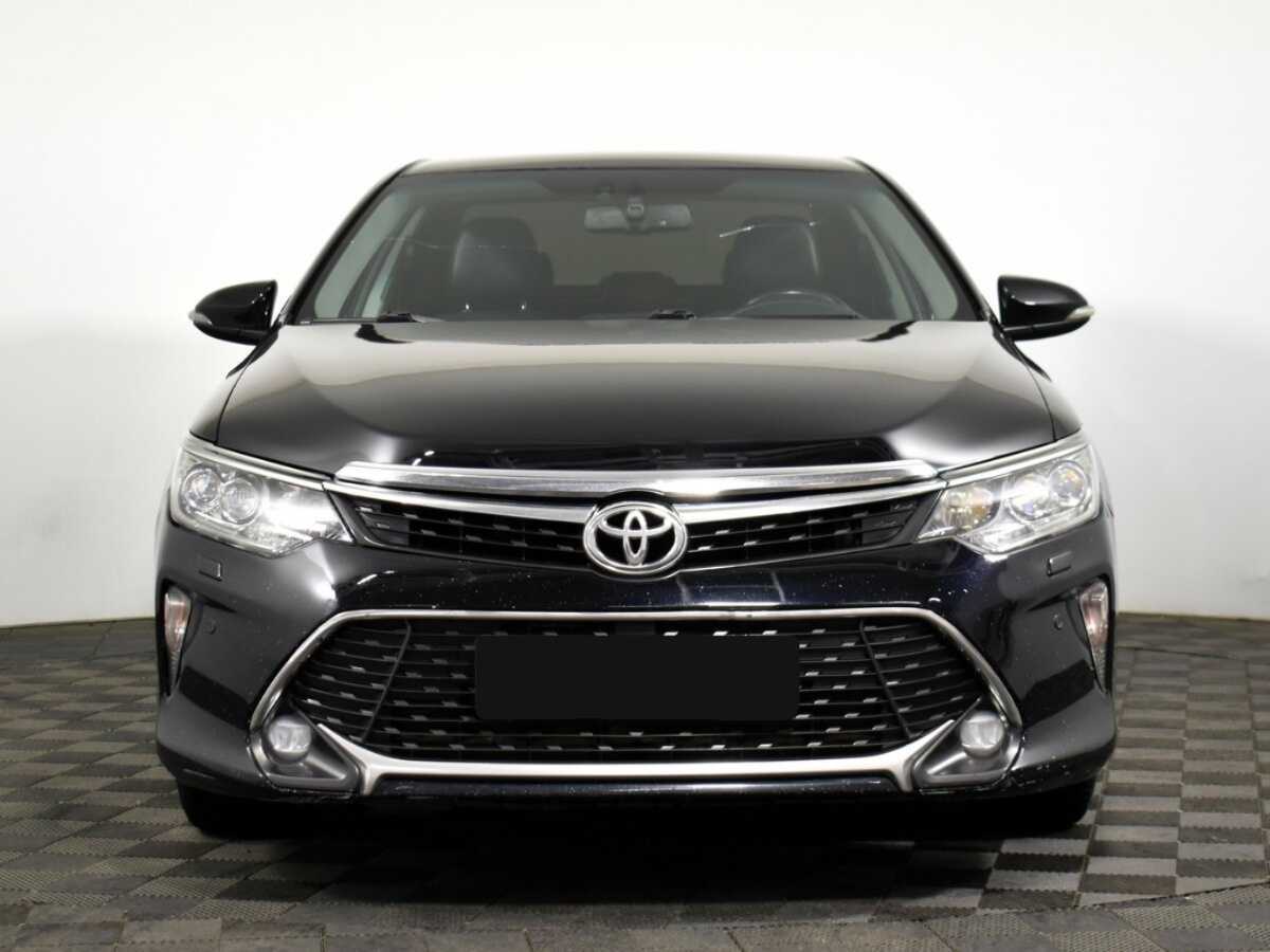 Toyota Camry 2017 года с пробегом. Фото: #1