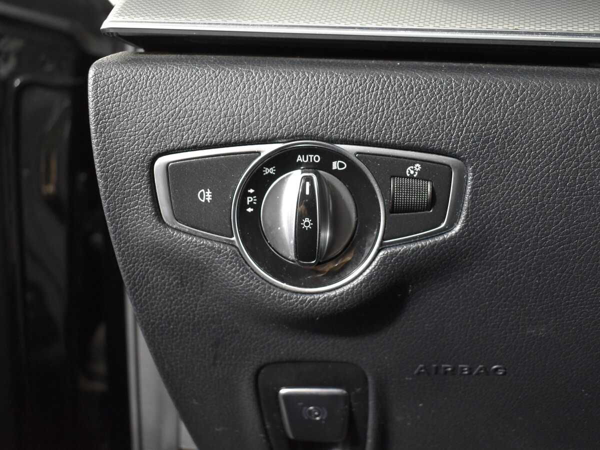 Mercedes-Benz E-Класс 2018 года с пробегом. Фото: #7