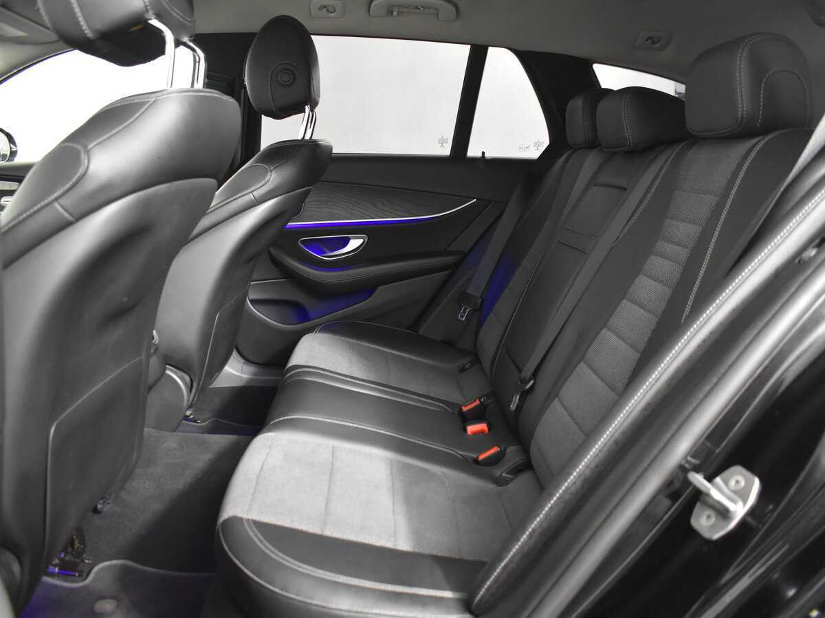 Mercedes-Benz E-Класс 2017 года с пробегом. Фото: #6