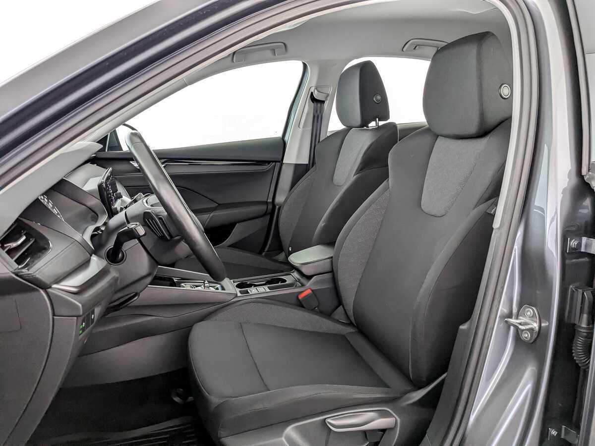 Skoda Octavia 2021 года с пробегом. Фото: #15