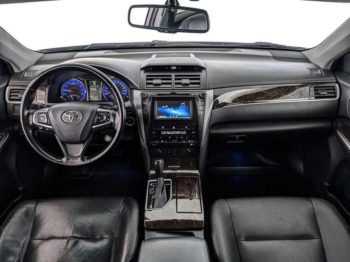 Toyota Camry 2016 года с пробегом. Фото: #9