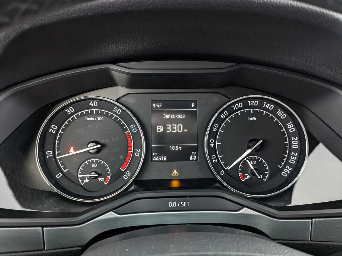 Skoda Superb 2019 года с пробегом. Фото: #11