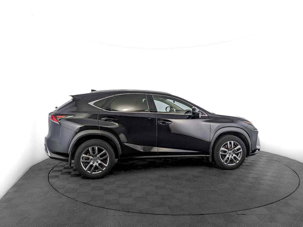 Lexus NX 2019 года с пробегом. Фото: #3