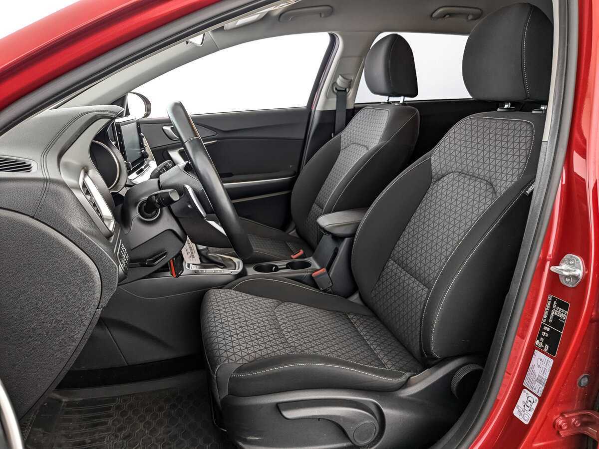 Kia Ceed 2021 года с пробегом. Фото: #15