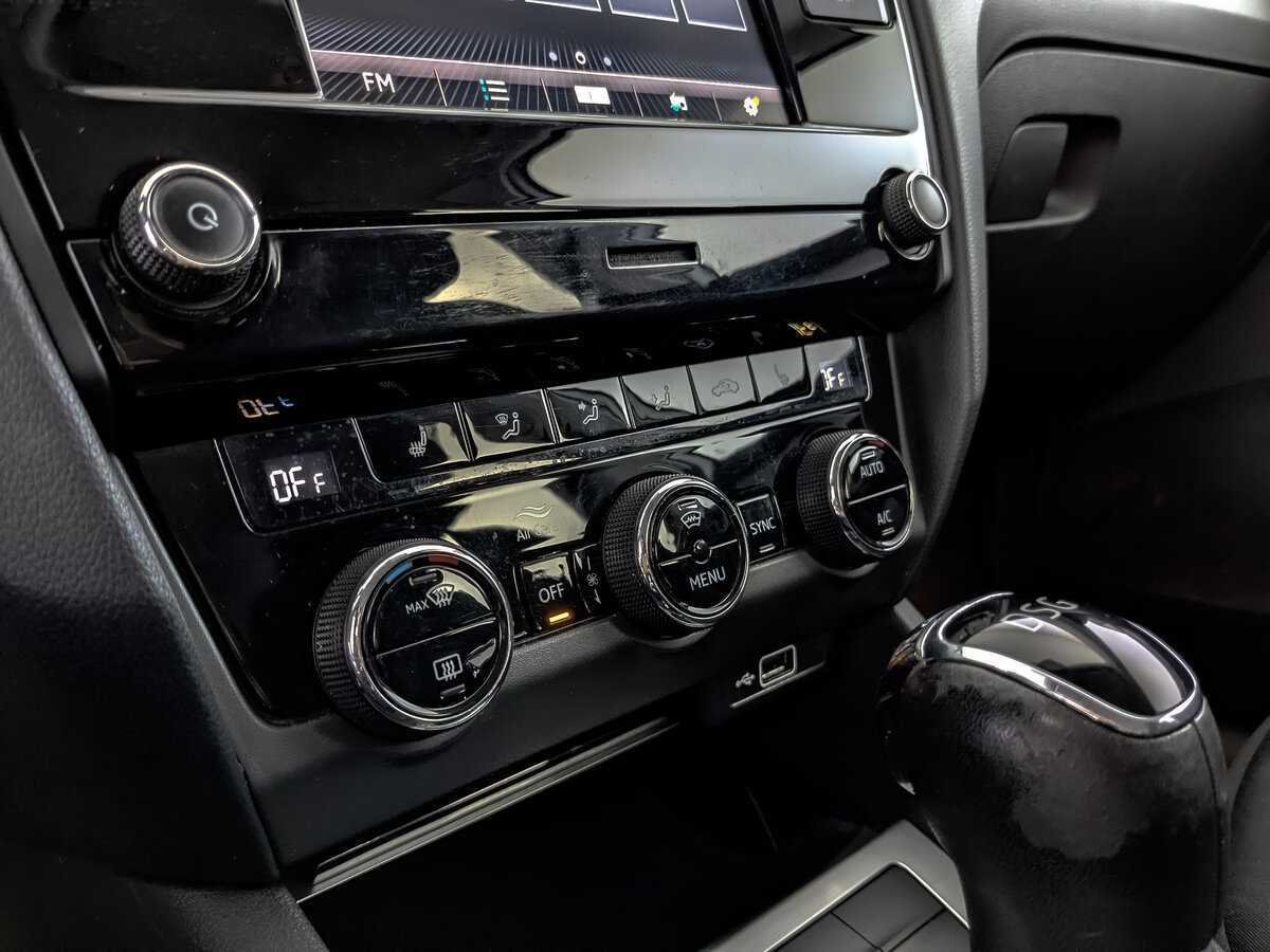 Skoda Octavia 2020 года с пробегом. Фото: #16