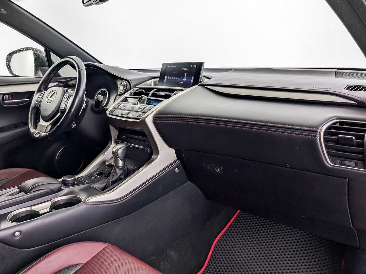 Lexus NX 2015 года с пробегом. Фото: #8