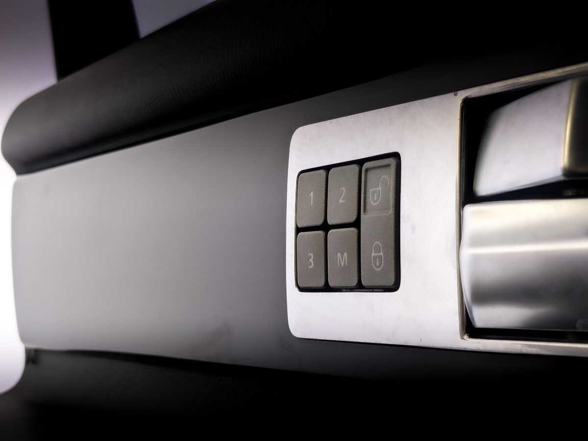 Land Rover Discovery 2014 года с пробегом. Фото: #17