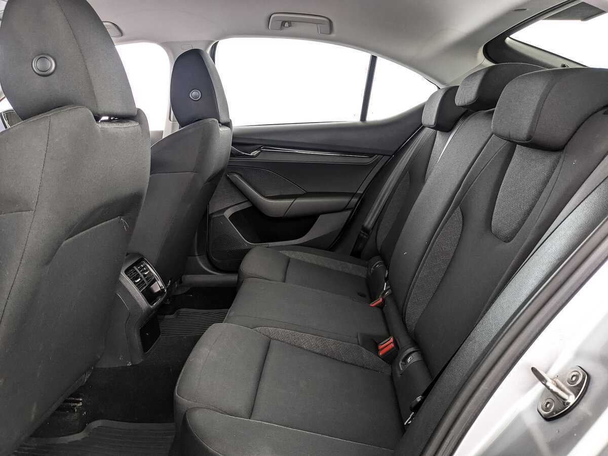 Skoda Octavia 2021 года с пробегом. Фото: #13