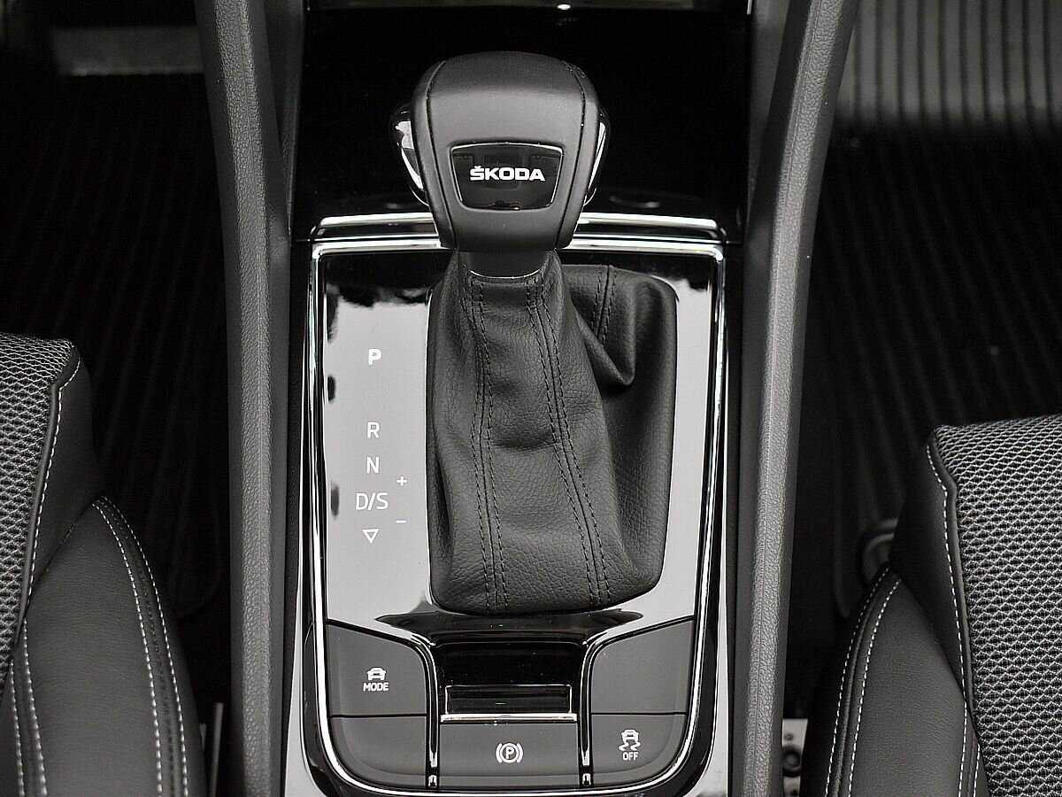 Skoda Karoq 2022 года с пробегом. Фото: #13