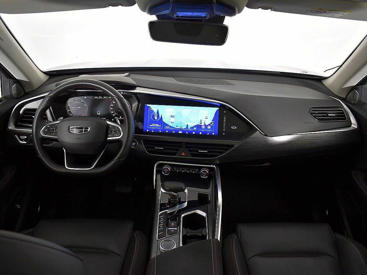 Geely Tugella 2021 года с пробегом. Фото: #9