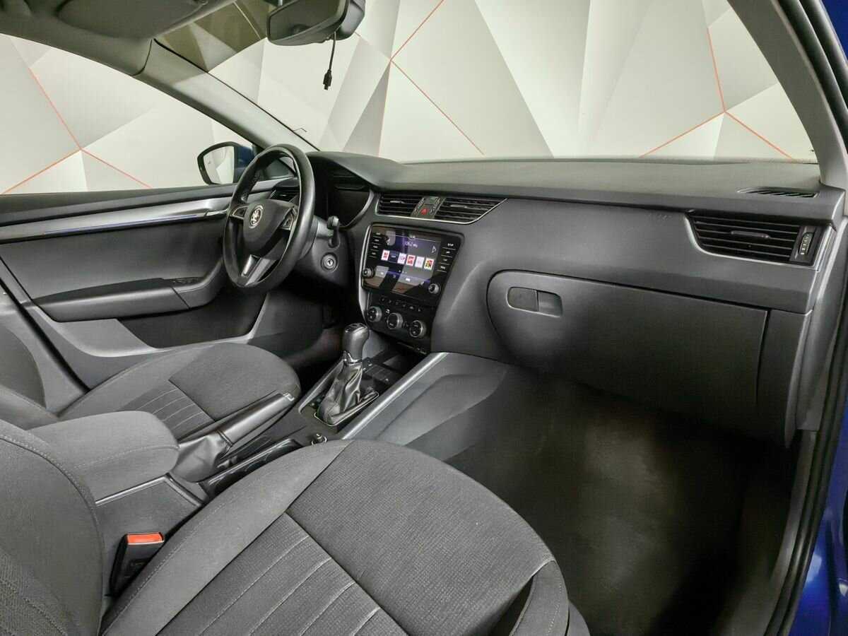 Skoda Octavia 2019 года с пробегом. Фото: #8