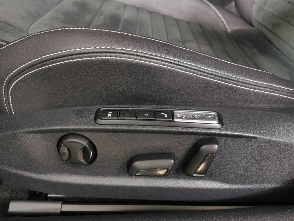 Volkswagen Passat 2021 года с пробегом. Фото: #16