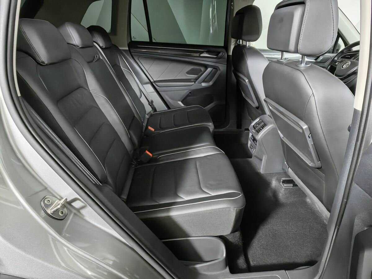 Volkswagen Tiguan 2018 года с пробегом. Фото: #9