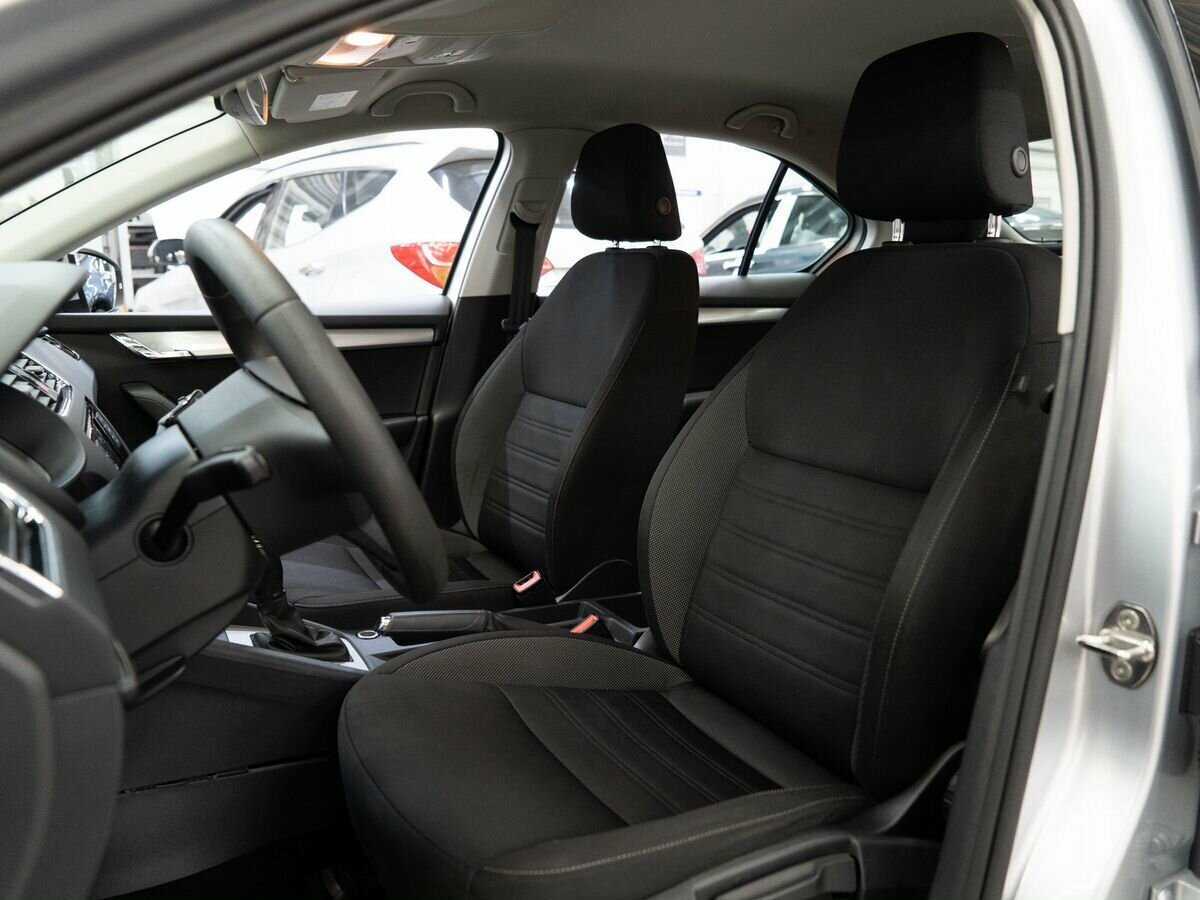 Skoda Octavia 2018 года с пробегом. Фото: #5