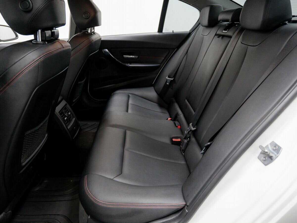 BMW 3 серии 2013 года с пробегом. Фото: #11