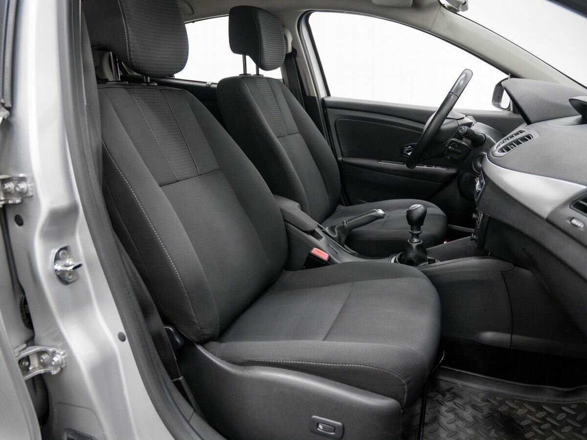 Renault Fluence 2013 года с пробегом. Фото: #7