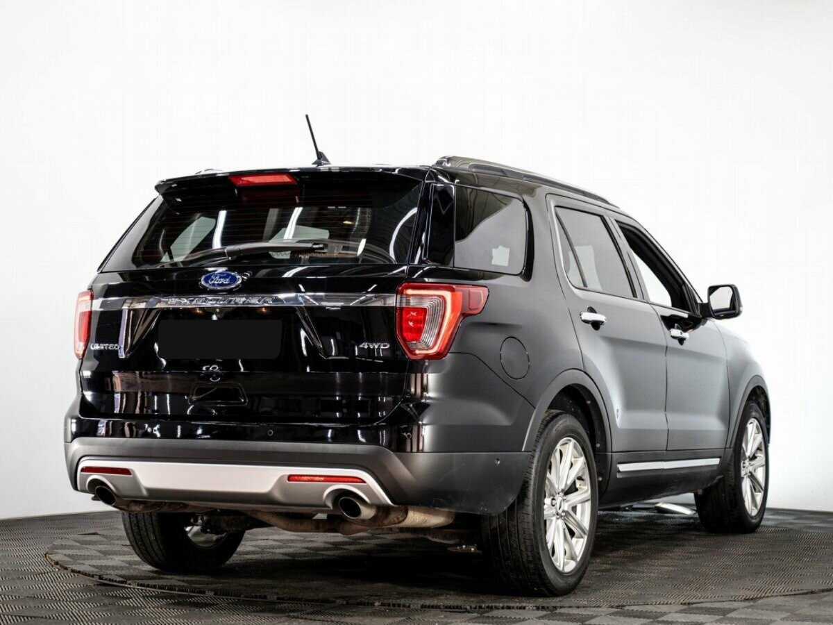 Ford Explorer 2017 года с пробегом. Фото: #3