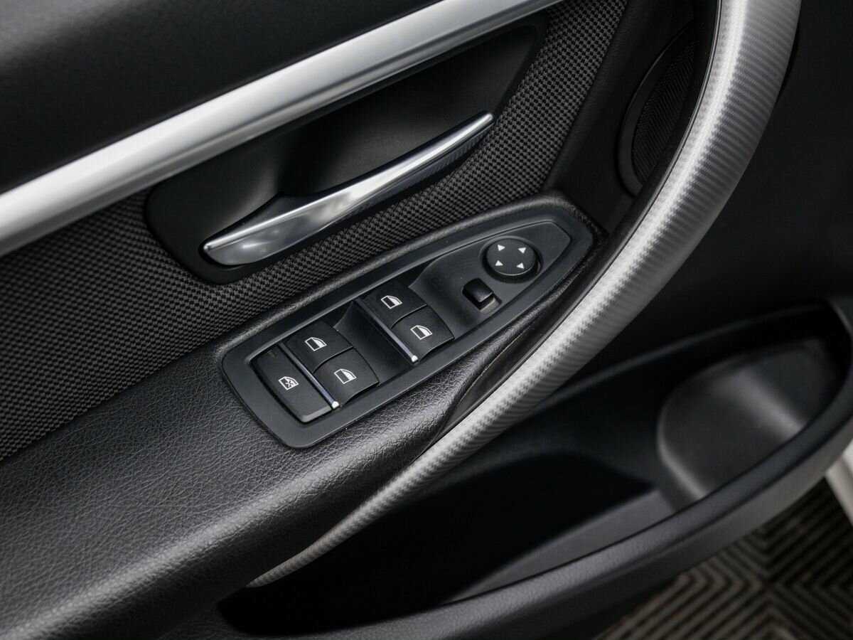 BMW 3 серии 2017 года с пробегом. Фото: #14