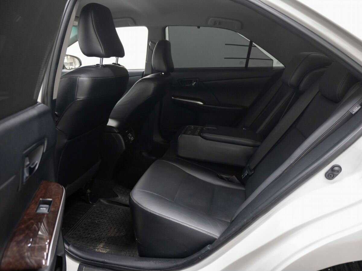 Toyota Camry 2014 года с пробегом. Фото: #8