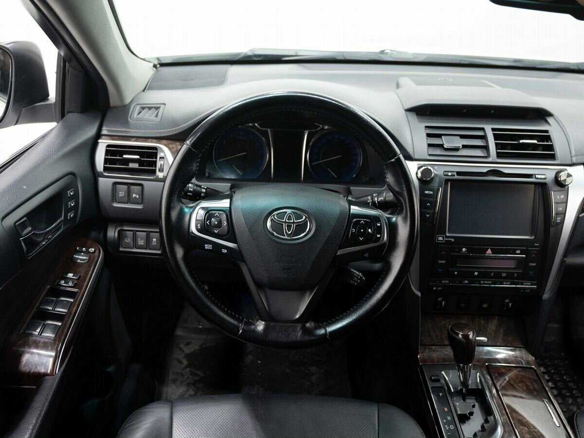 Toyota Camry 2014 года с пробегом. Фото: #13