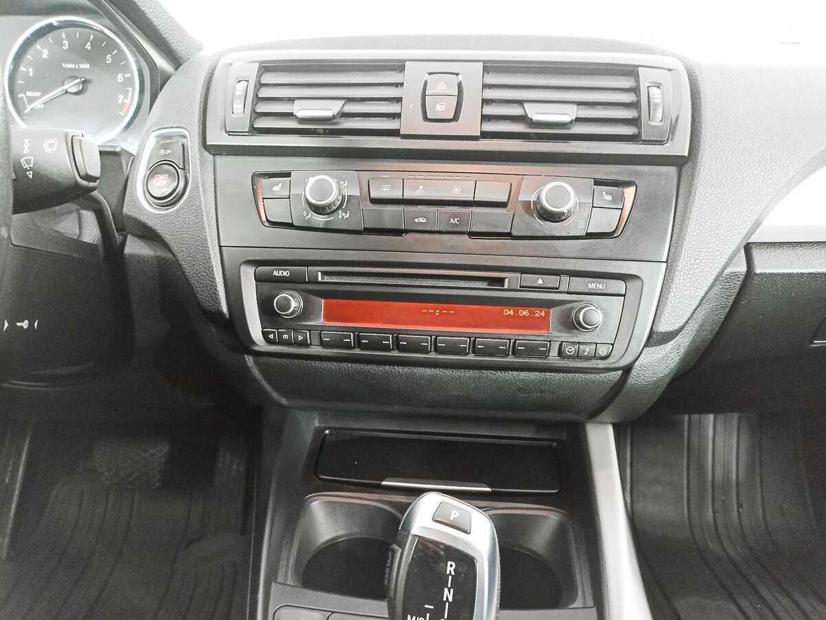 BMW 1 серии 2013 года с пробегом. Фото: #12