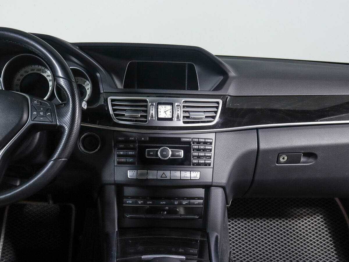 Mercedes-Benz E-Класс 2014 года с пробегом. Фото: #11