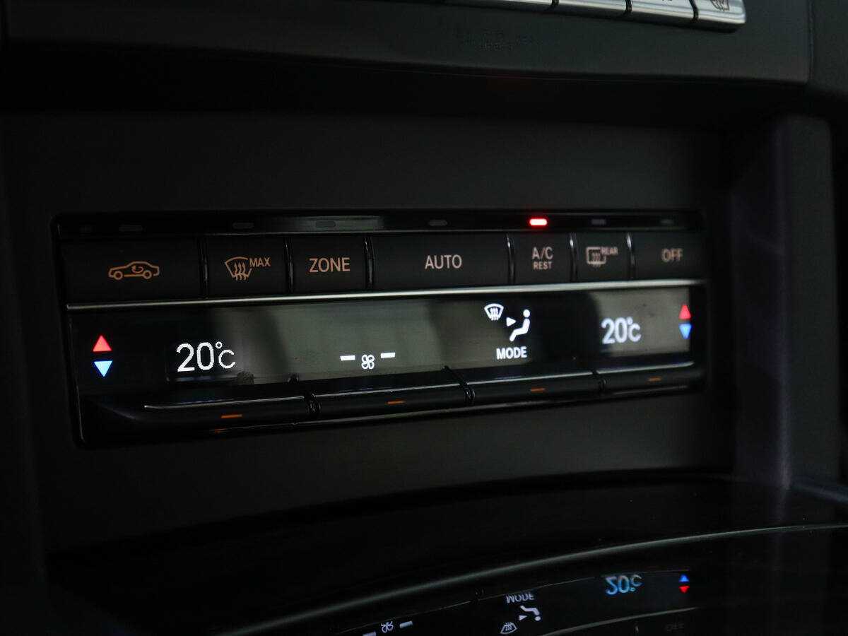 Mercedes-Benz E-Класс 2014 года с пробегом. Фото: #16