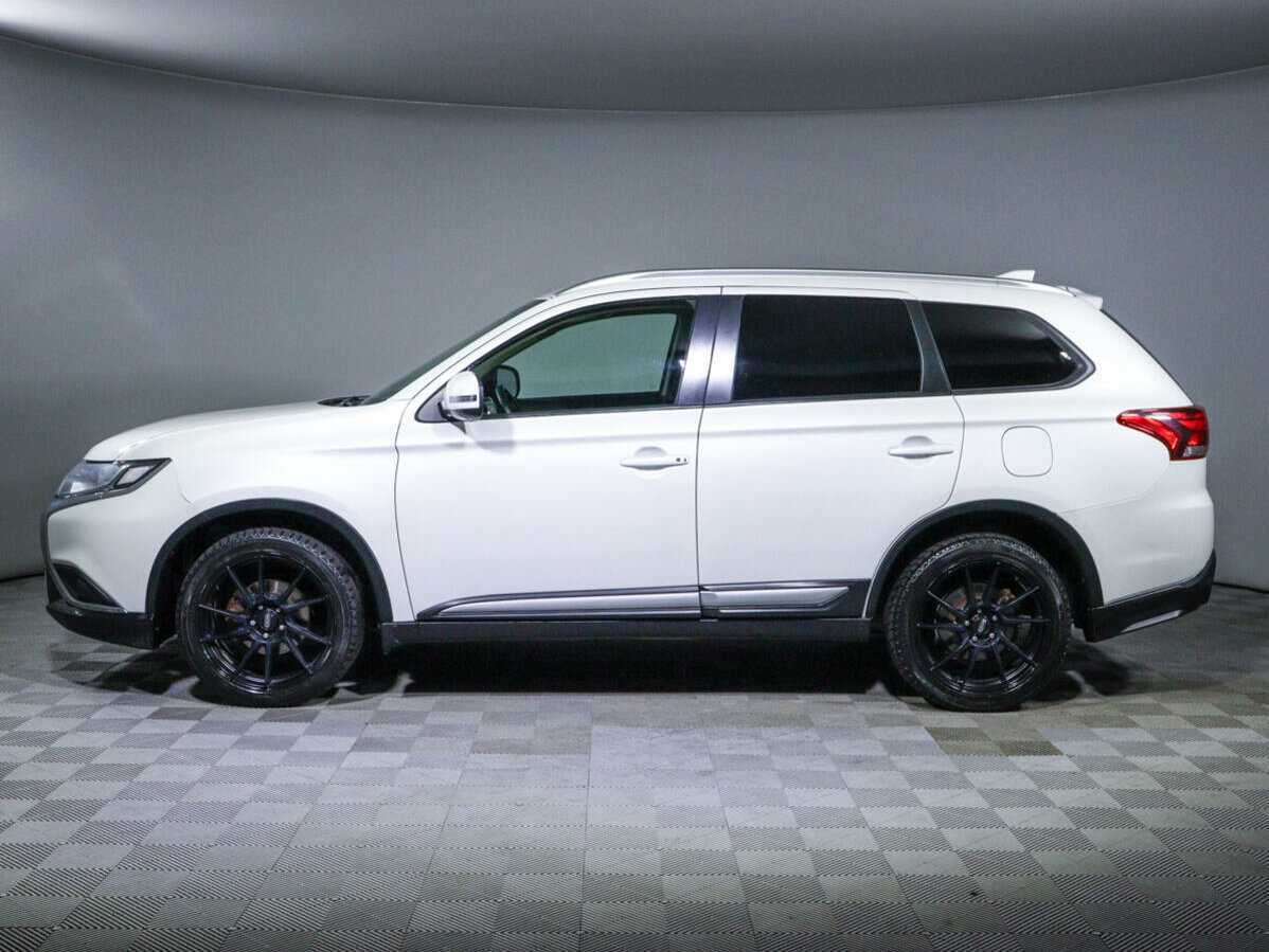 Mitsubishi Outlander 2019 года с пробегом. Фото: #7