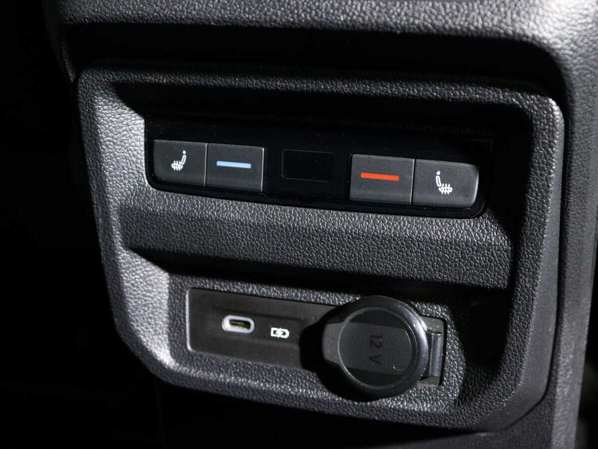 Volkswagen Tiguan 2021 года с пробегом. Фото: #12