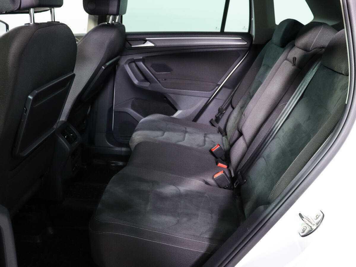 Volkswagen Tiguan 2018 года с пробегом. Фото: #9