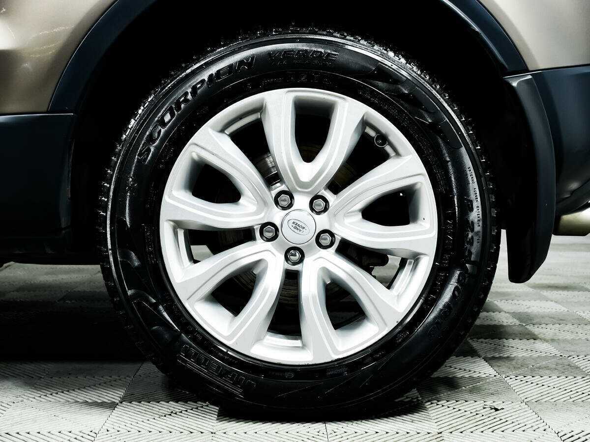 Land Rover Range Rover Evoque 2018 года с пробегом. Фото: #13