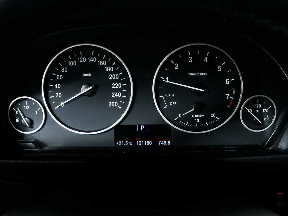 BMW 3 серии 2018 года с пробегом. Фото: #8