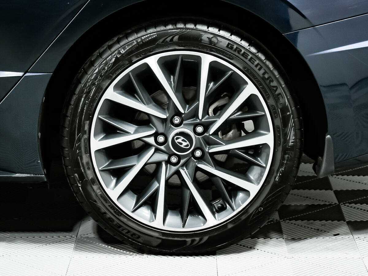 Hyundai Sonata 2019 года с пробегом. Фото: #11