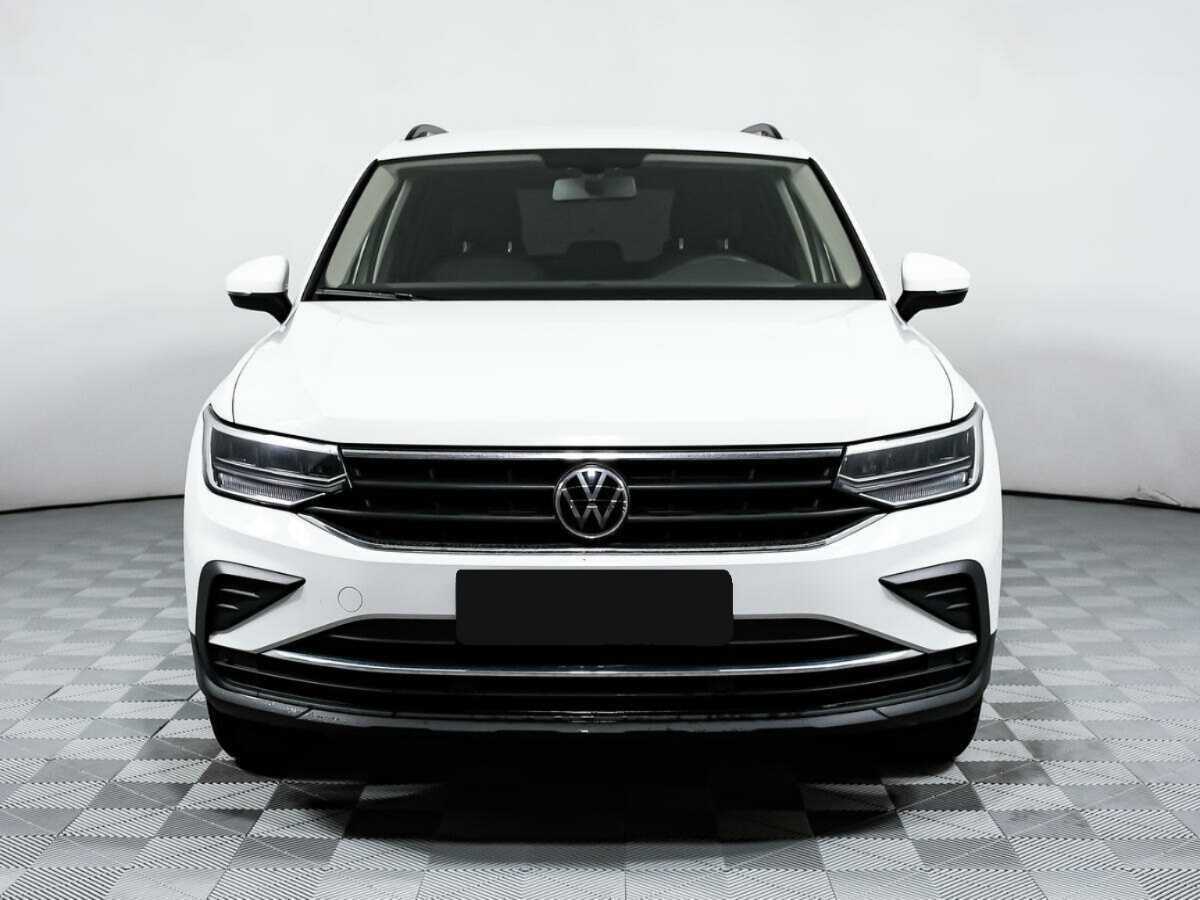 Volkswagen Tiguan 2021 года с пробегом. Фото: #1