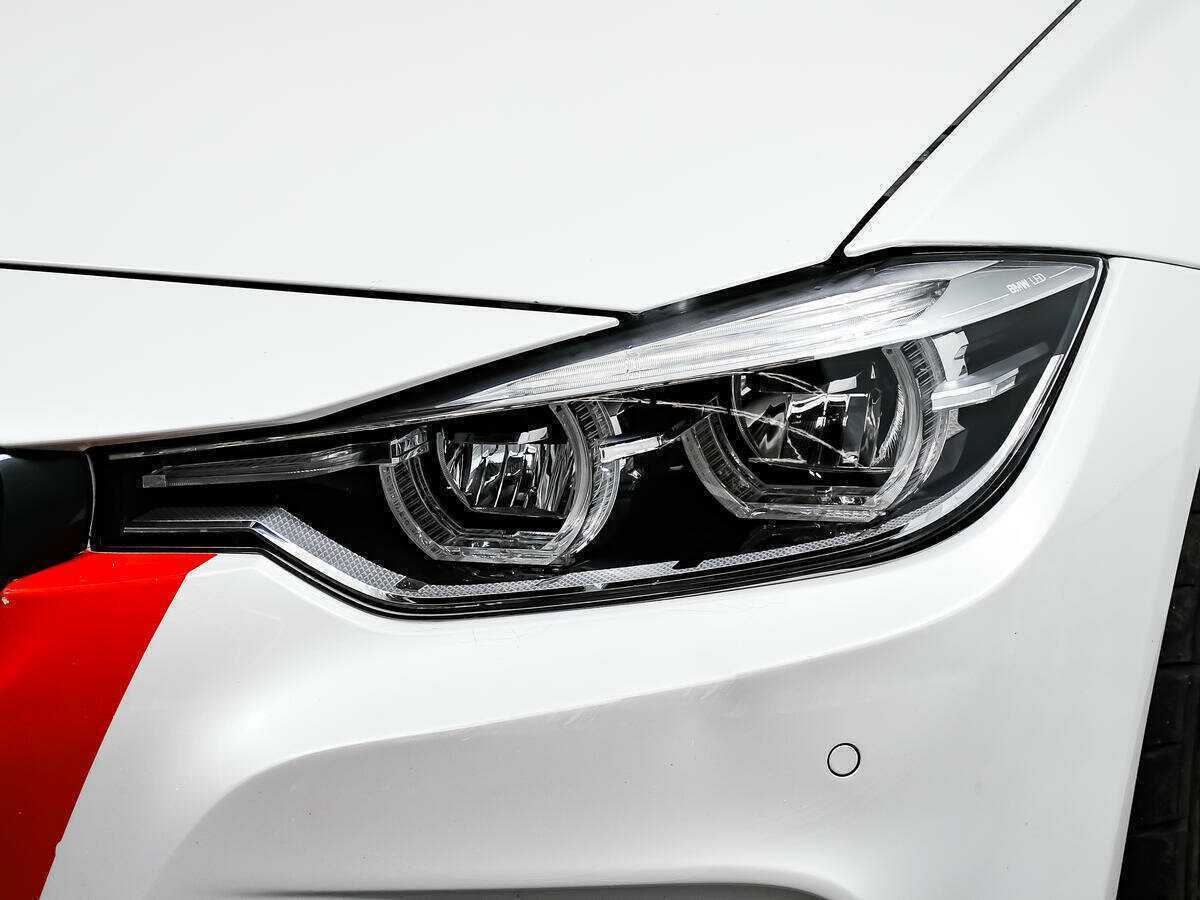 BMW 3 серии 2016 года с пробегом. Фото: #14