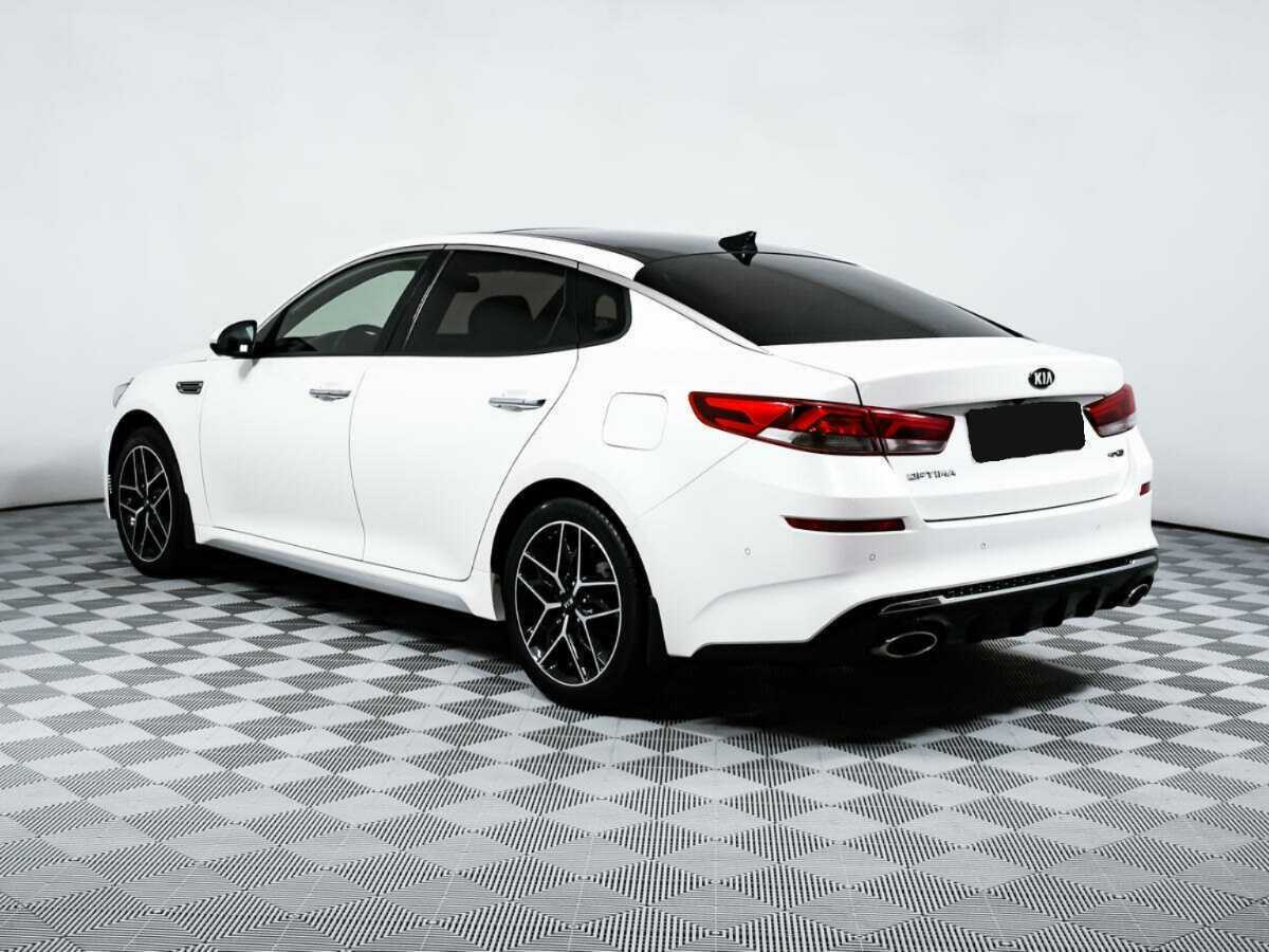 Kia Optima 2018 года с пробегом. Фото: #5