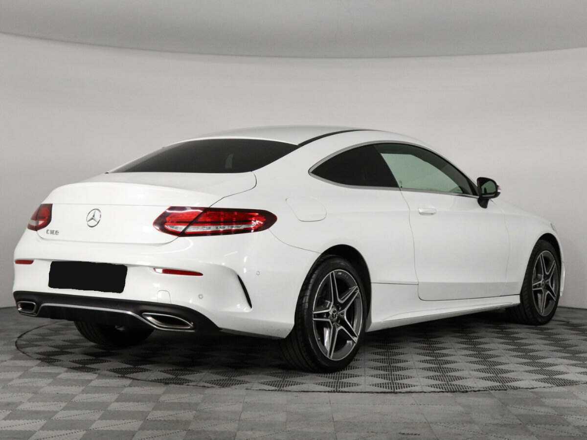 Mercedes-Benz C-Класс 2018 года с пробегом. Фото: #4