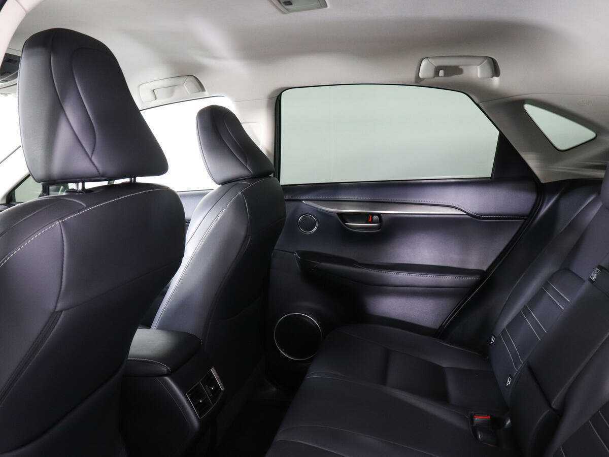 Lexus NX 2015 года с пробегом. Фото: #14