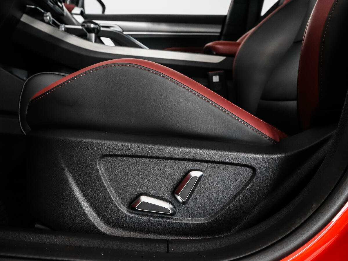 Geely Coolray 2023 года с пробегом. Фото: #9