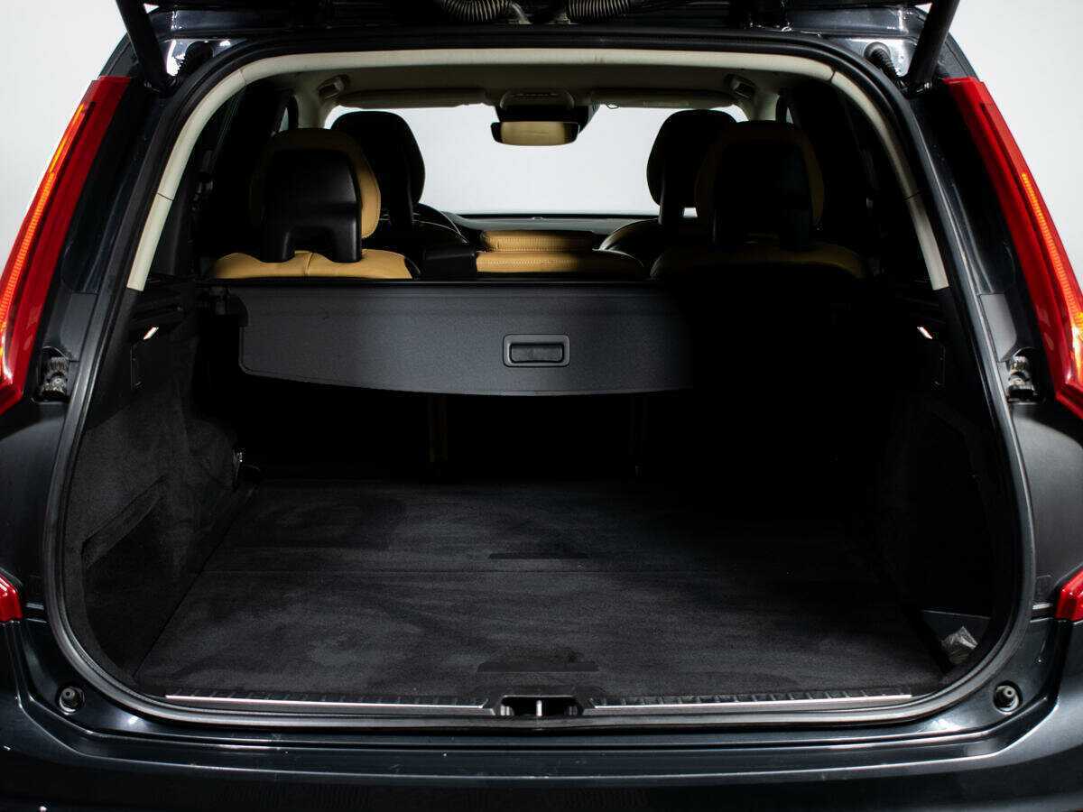 Volvo XC90 2015 года с пробегом. Фото: #12