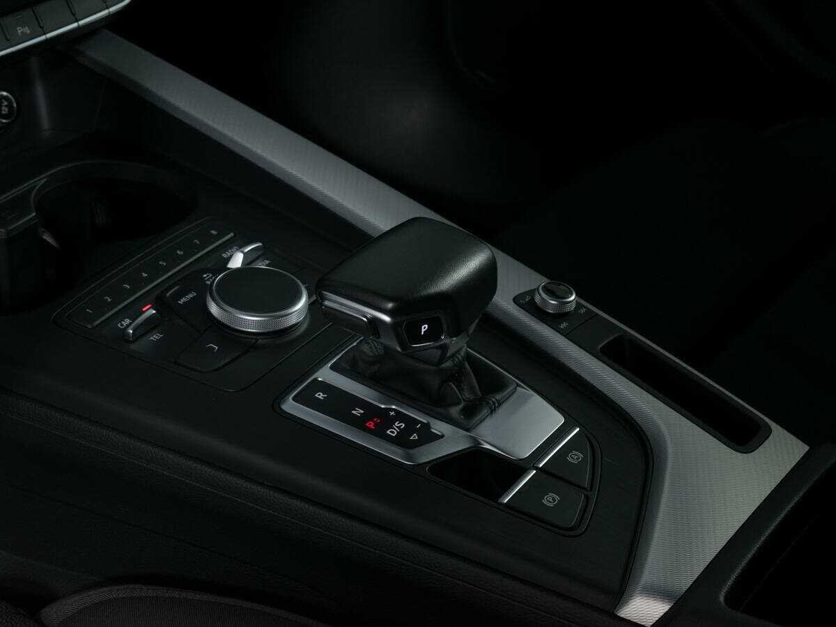 Audi A4 2017 года с пробегом. Фото: #14