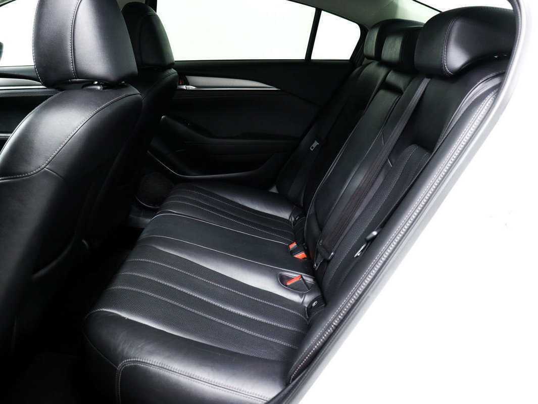 Mazda 6 2018 года с пробегом. Фото: #11