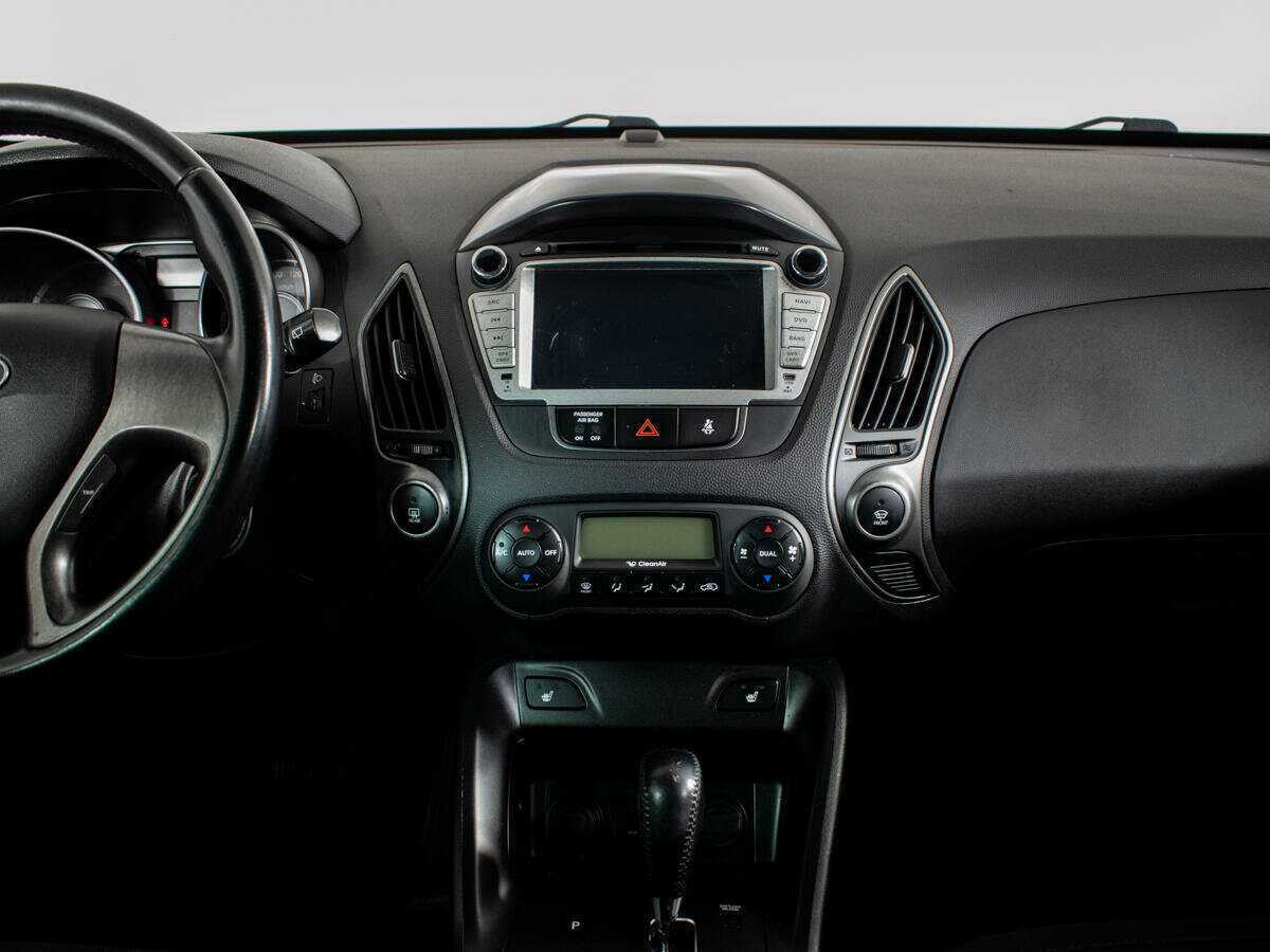 Б/У Хендай ай-икс35 2014 года. Фото: #10