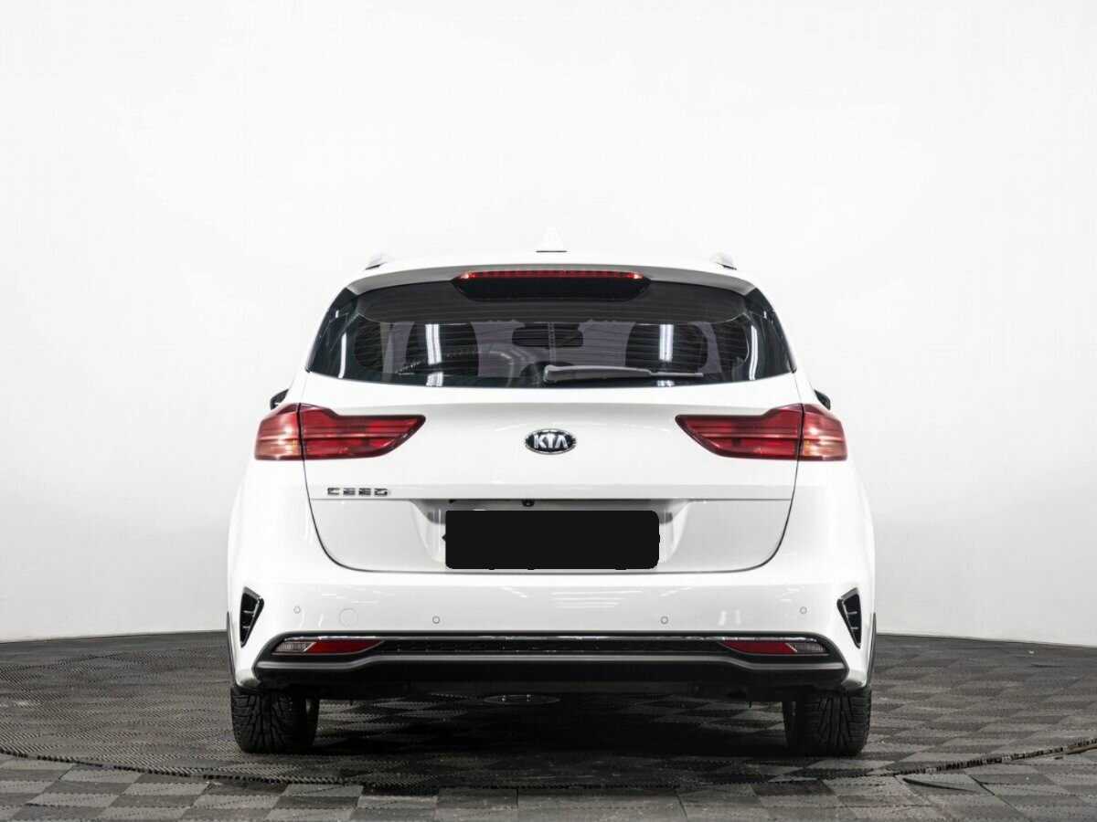 Kia Ceed 2020 года с пробегом. Фото: #4